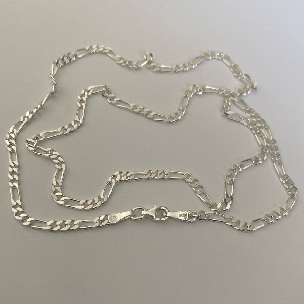 Unisex 925 Silver 3mm necklace 22.5 inch figaro chain - Picture 3 of 6